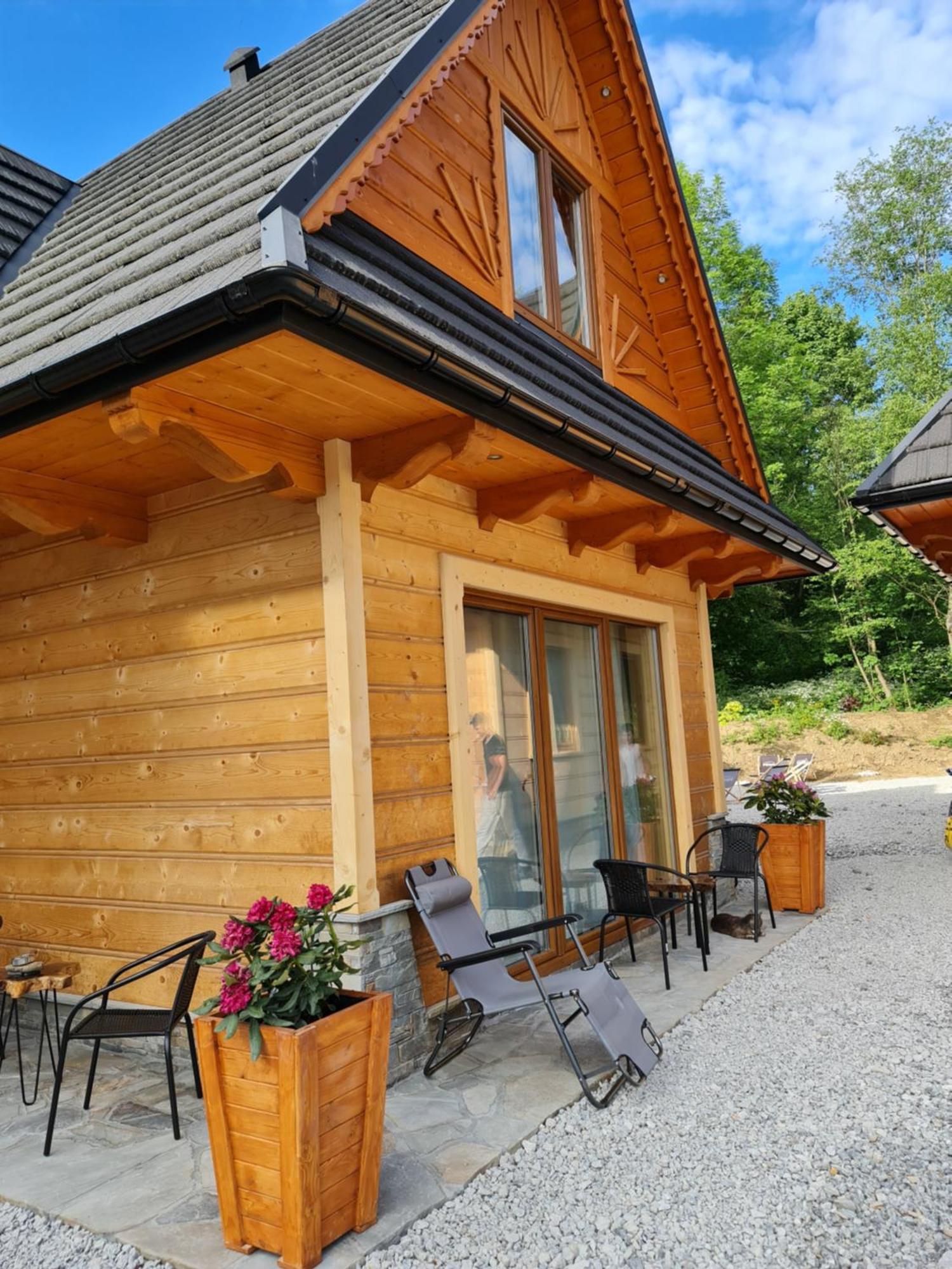 Zabie Dworki Witow Luxury Chalets & Spa Екстериор снимка